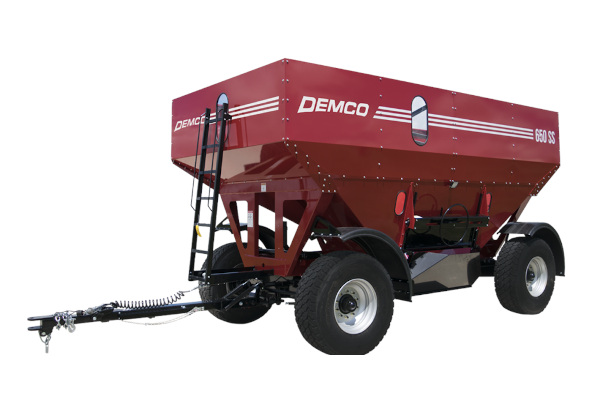 Demco 650 SS Grain Wagons for sale at Red Power Team, Iowa