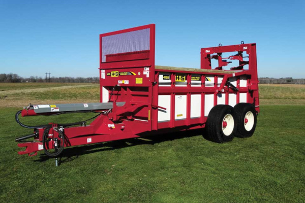 H&S | Manure Spreaders | Hydraulic Push Manure Spreaders for sale at Red Power Team, Iowa