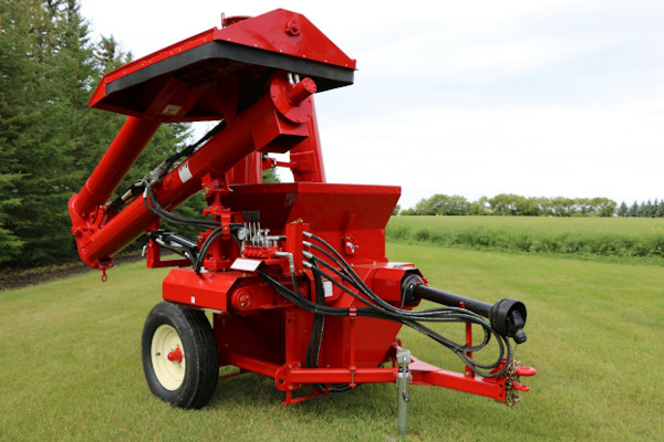 H&S RMT2242 for sale at Red Power Team, Iowa