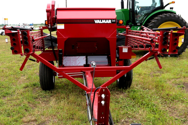 Salford Group | Valmar Pull-Type Air Booms | Model VALMAR 245 Pull-Type Granular Applicator for sale at Red Power Team, Iowa