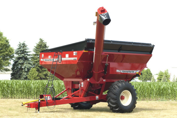 Unverferth | Grain Handling | Mid Size Corner-Auger Grain Carts for sale at Red Power Team, Iowa