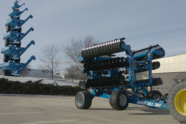 Kinze Mach Till 302 for sale at Red Power Team, Iowa