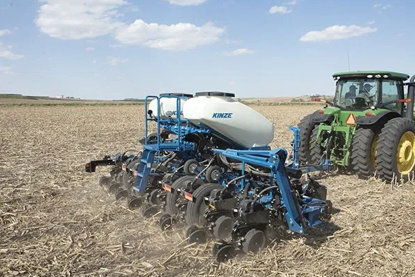 Kinze | High Tech | Model 3505 for sale at Red Power Team, Iowa