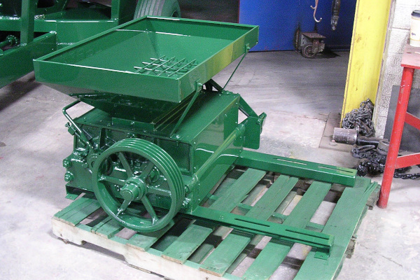 Art's Way | Roller Mills | Model Stationary Roller Mill for sale at Red Power Team, Iowa