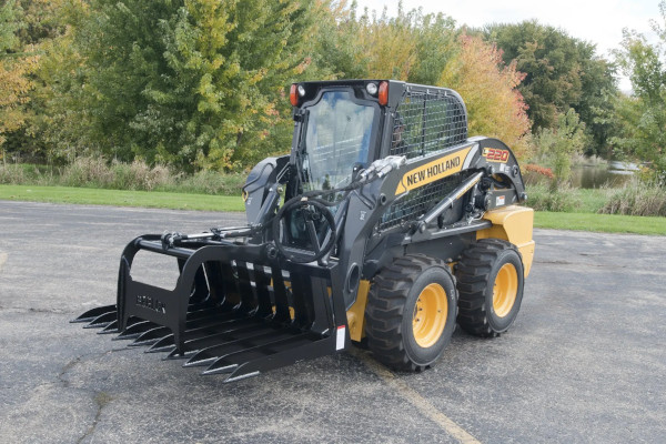 Berlon Attachments | Light Duty Grapple | Model LDGR-66 for sale at Red Power Team, Iowa Berlon Attachments | Light Duty Grapple | Model LDGR-66 for sale at Red Power Team, Iowa