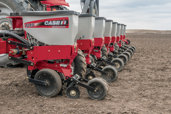 Case IH | 1200 Series Early Riser® Planter | Model 1215 Rigid Mounted for sale at Red Power Team, Iowa