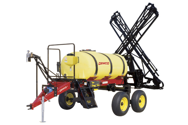 Demco | Field Sprayers | Model 500 Gallon Tandem Axle for sale at Red Power Team, Iowa