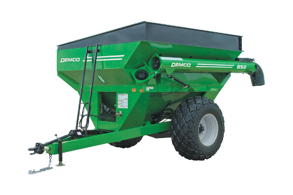 Demco | Single Auger Grain Carts | Model 650 Grain Cart for sale at Red Power Team, Iowa