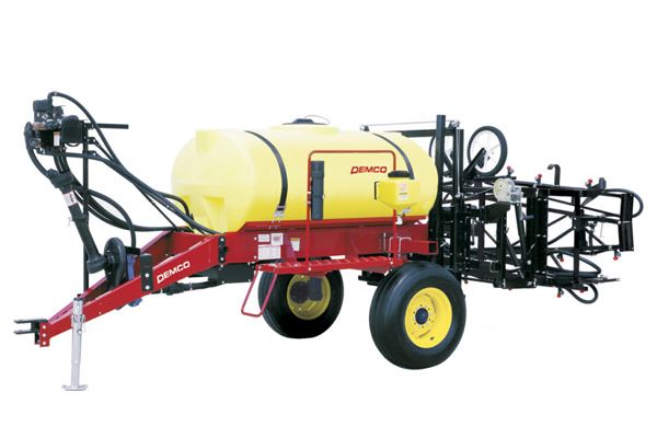Demco | Field Sprayers: 300-1250 Gallon | Model 300 Gallon Deluxe Single Axle for sale at Red Power Team, Iowa