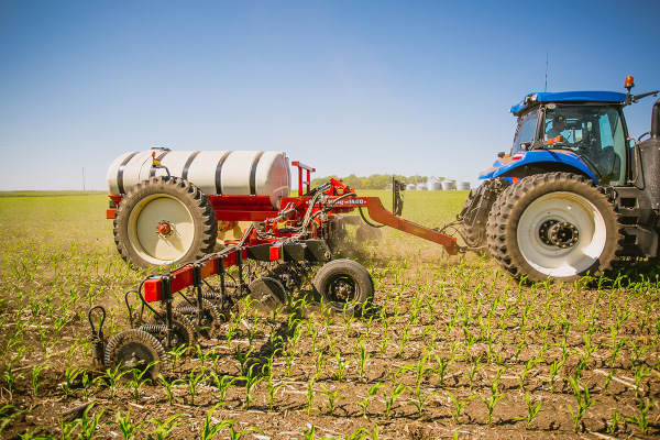 Farm King | Fertilizer Applicators | Model 1460 for sale at Red Power Team, Iowa