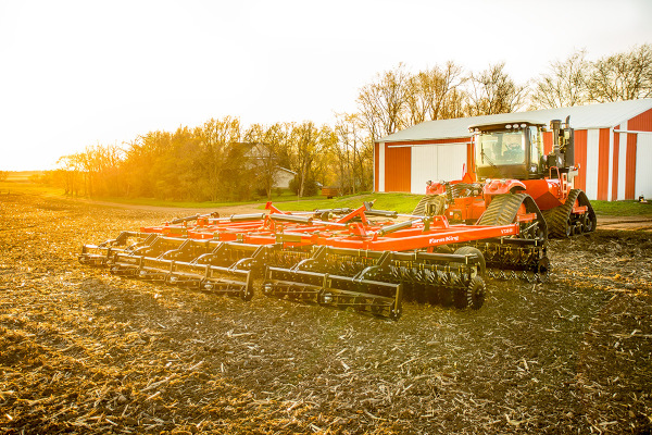 Farm King | Vertical Tillage | Model VT3000 9" for sale at Red Power Team, Iowa