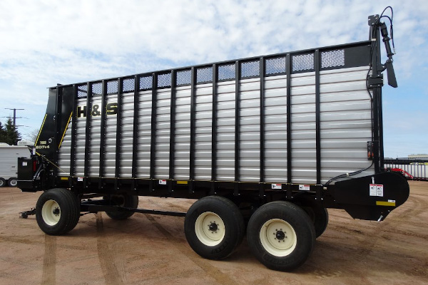 H&S | 7200 SERIES | Model 7227 Super Duty for sale at Red Power Team, Iowa
