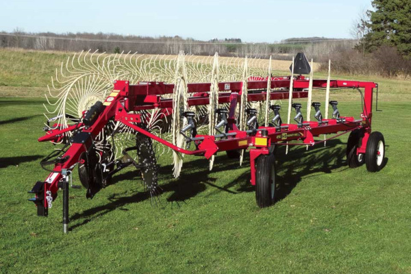 H&S 4114 for sale at Red Power Team, Iowa