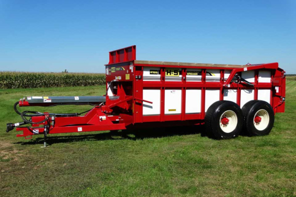 H&S | Hydraulic Push Manure Spreaders | Model Model HPH4155 for sale at Red Power Team, Iowa