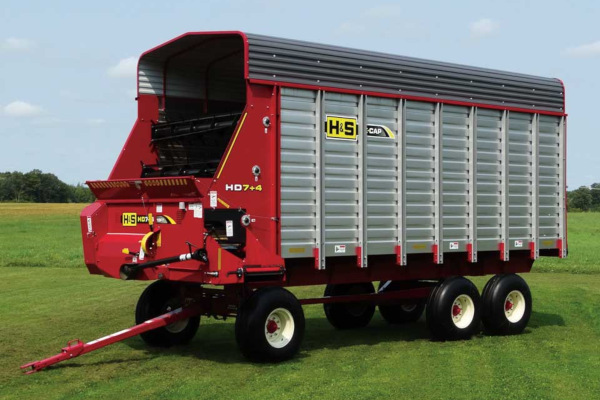 H&S | Forage Boxes | Xtracap Forage Boxes for sale at Red Power Team, Iowa