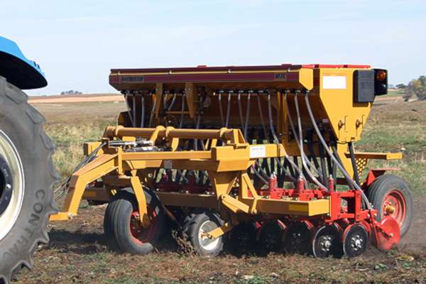 HayBuster 107C - Seed Drill for sale at Red Power Team, Iowa