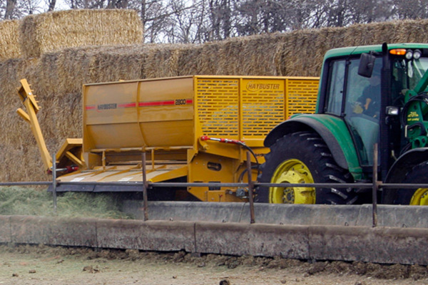 HayBuster 2800 Balebuster for sale at Red Power Team, Iowa