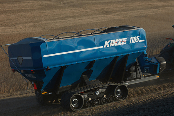 Kinze 1105 Grain Cart for sale at Red Power Team, Iowa