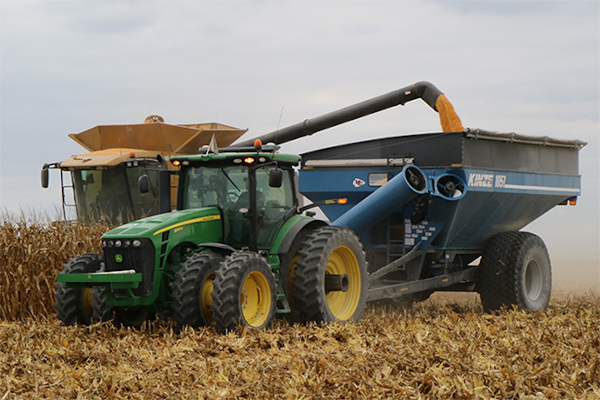 Kinze 851 Grain Cart for sale at Red Power Team, Iowa