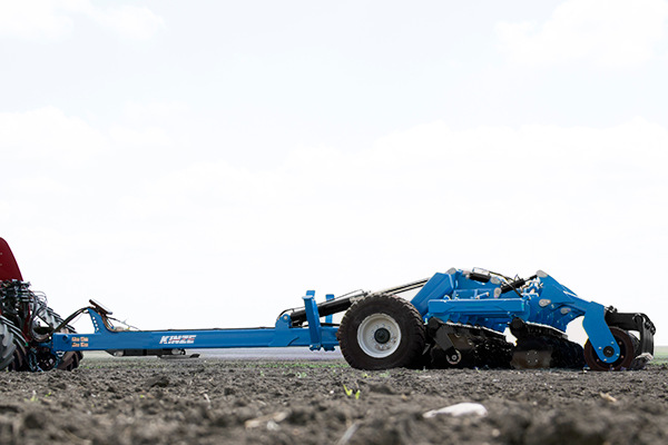 Kinze Mach Till 261 for sale at Red Power Team, Iowa