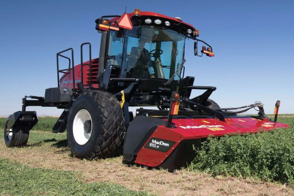 MacDon | Windrowers and Headers | R1 Series Rotary Disc Headers for sale at Red Power Team, Iowa
