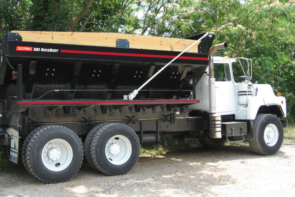 Salford Group | Specialty Spreaders | Model BBI Rockbody Spreader for sale at Red Power Team, Iowa