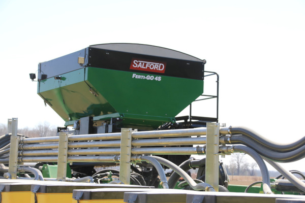 Salford Group FERTI-GO 4S, IMPLEMENT MOUNT GRANULAR APPLICATOR for sale at Red Power Team, Iowa