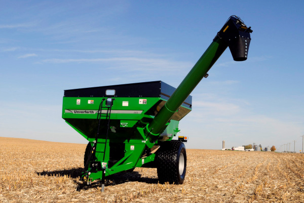 Unverferth | 60 Series Corner-Auger Grain Carts | Model 860 for sale at Red Power Team, Iowa