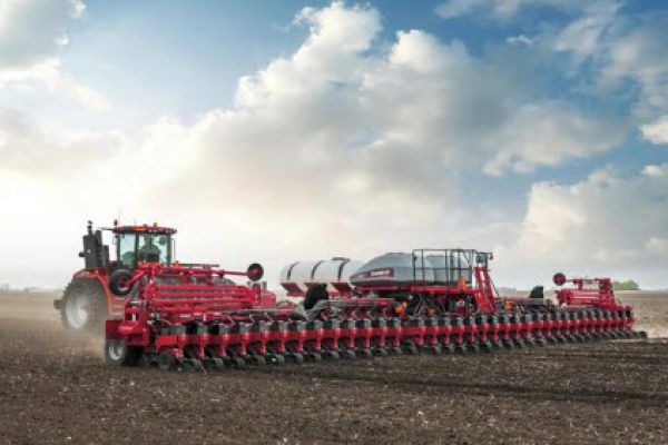 Case IH | 1200 Series Early Riser® Planter | Model 1265 Front Fold Trailing for sale at Red Power Team, Iowa