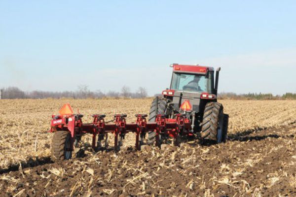 Salford Group 6205 Moldboard Plow for sale at Red Power Team, Iowa